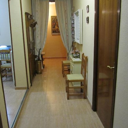 Hostal Internacional Madrid Extérieur photo